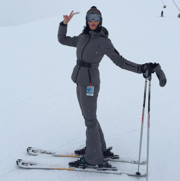 Katy Perry ski style
